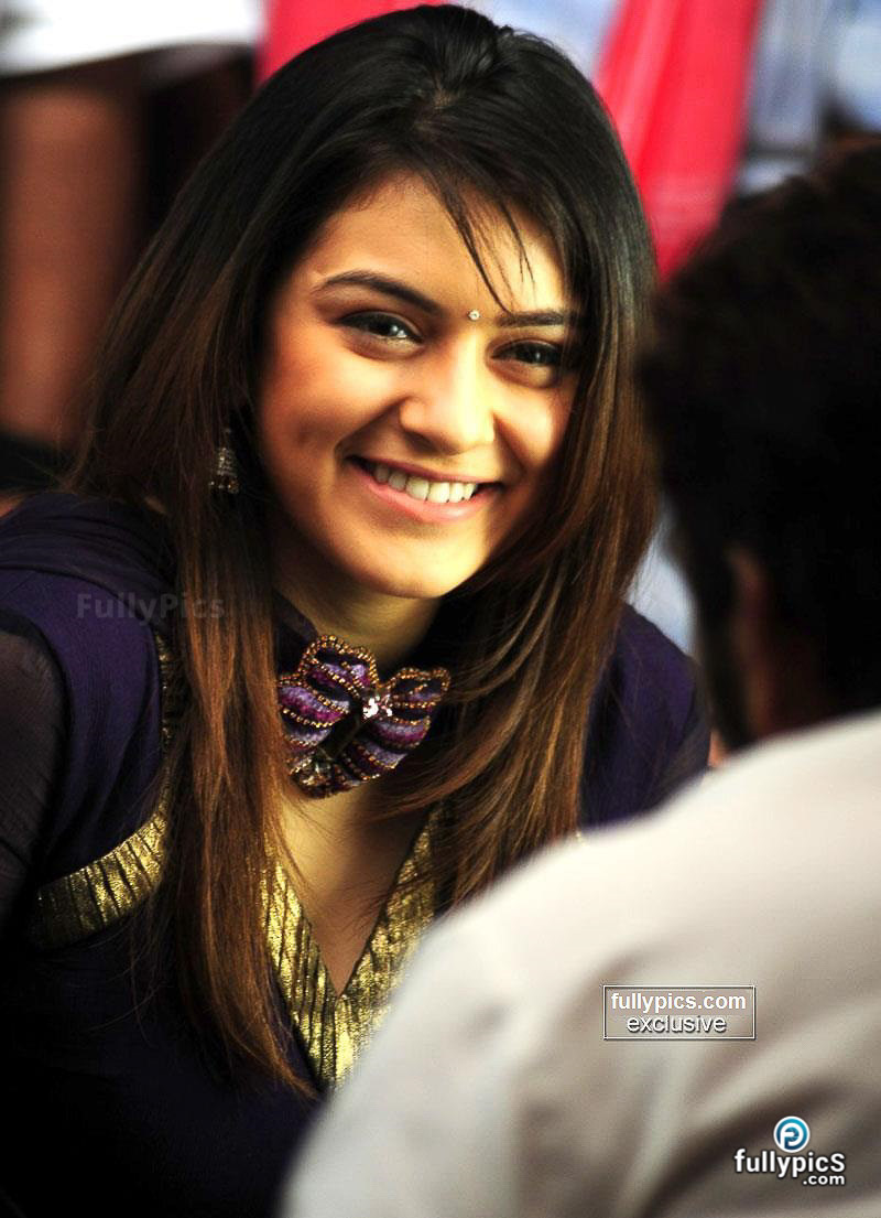 Hansika HD Picture Gallery