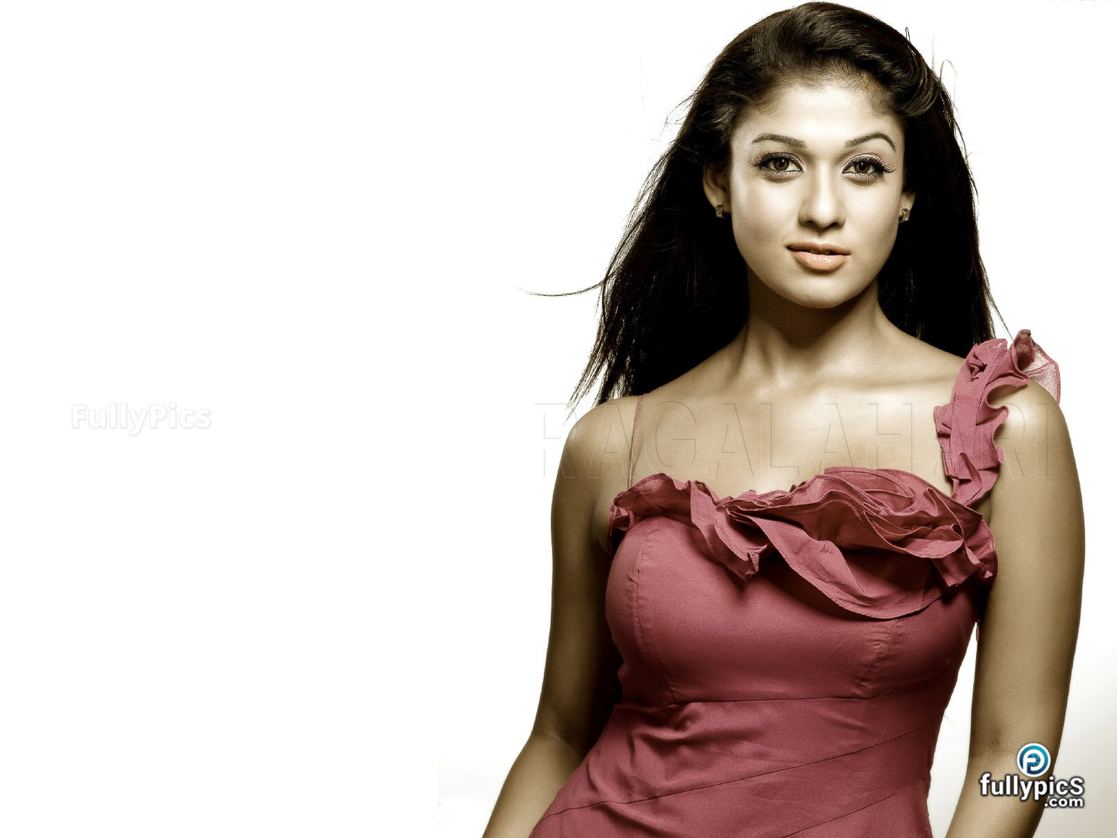Nayanthara HD Picture Gallery