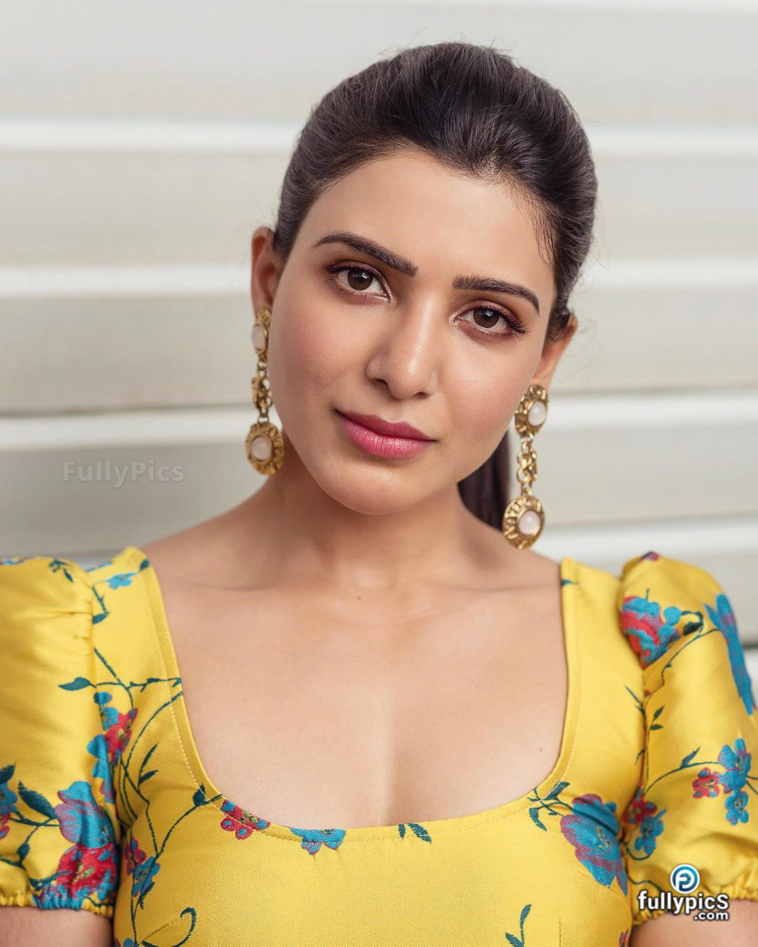 Samantha HD Picture Gallery